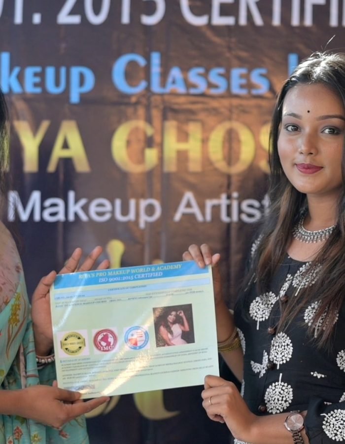 Best Makeup Artist in Kolkata, Riya Ghosh Makeup Artist 885