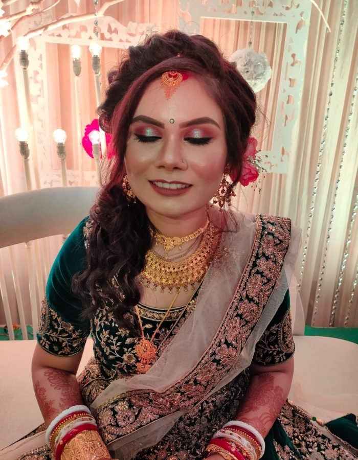 Riya Ghosh Makeup Artist, Best Makeup Artist in Kolkata – Party MAKEUP 13